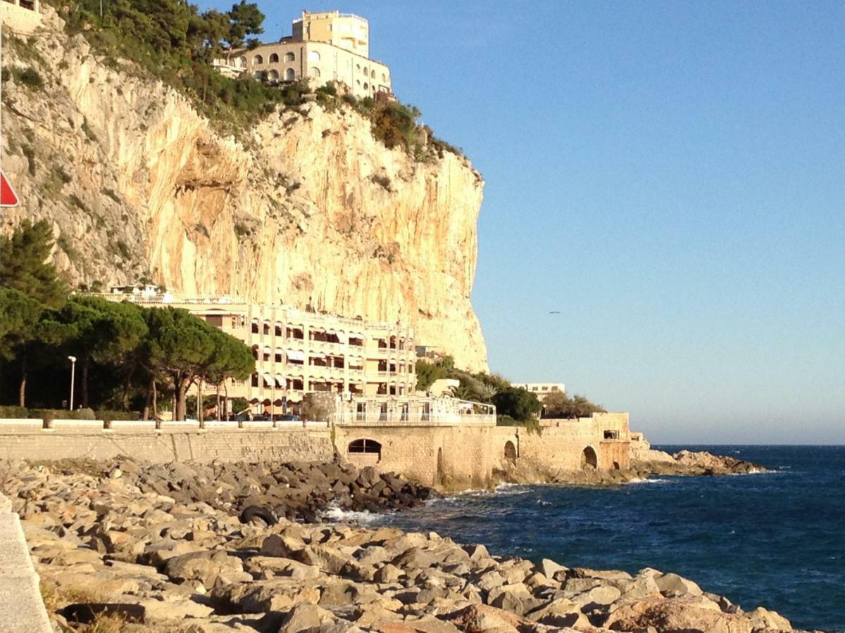 Una Terrazza Sul Mare - Balzi Rossi Lägenhet Ventimiglia Exteriör bild